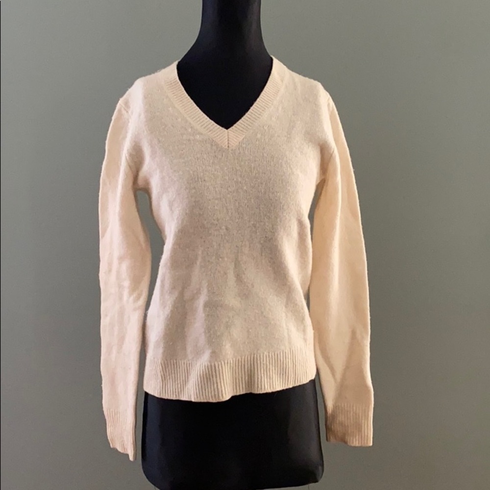 Uni qlo sweater